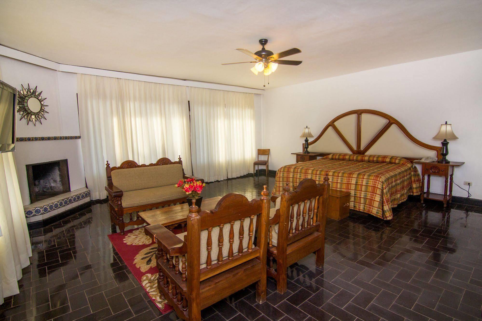 Hotel Playa De Cortes Guaymas Εξωτερικό φωτογραφία
